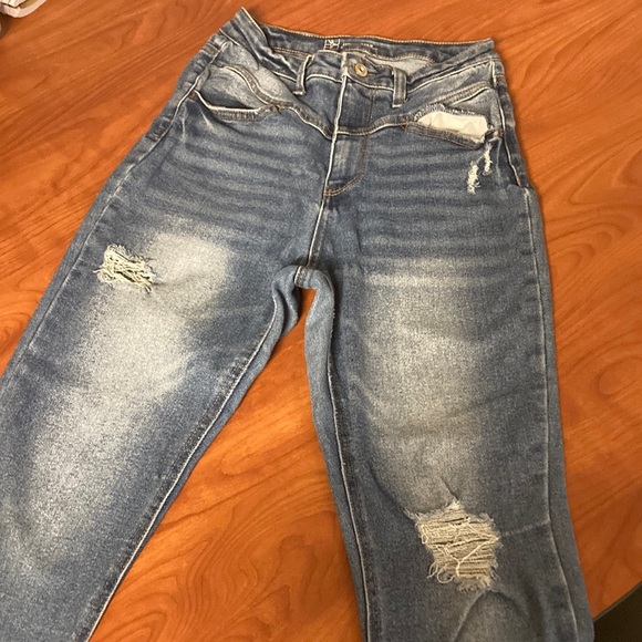 No Boundaries Denim - No Boundaries High Rise Ripped Jean